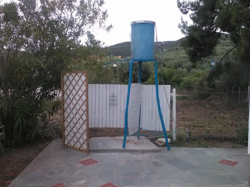 House Kokkalas On The Beach Pyrgadikia Exterior foto